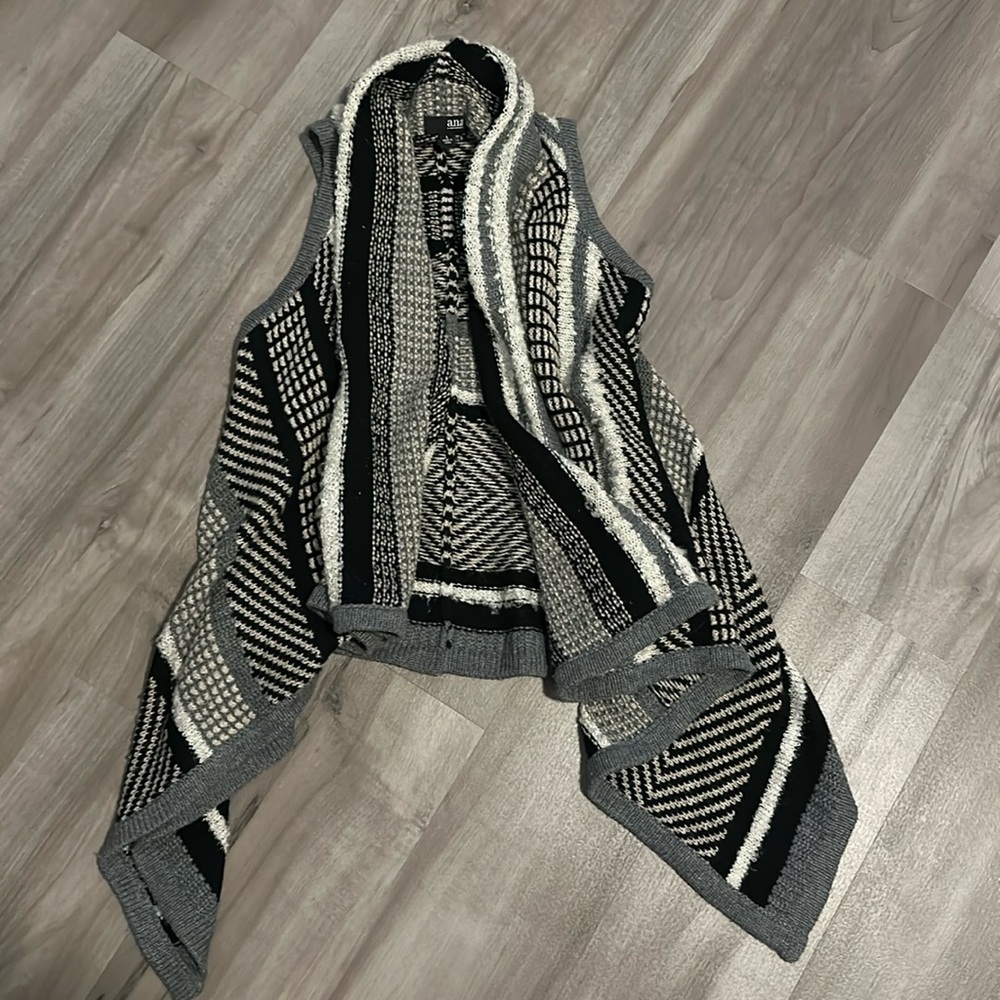 Ana waterfall sweater vest S